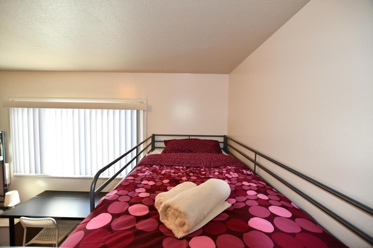 Hostel Style Shared Room Daly City Kültér fotó